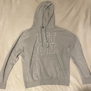 Men’s grey nike hoodie